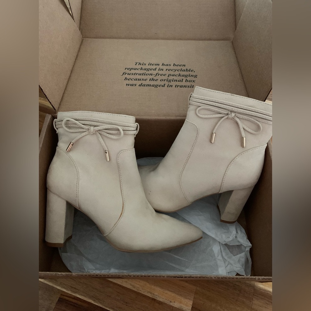 NWOT Synthetic Suede Booties Size 6.5